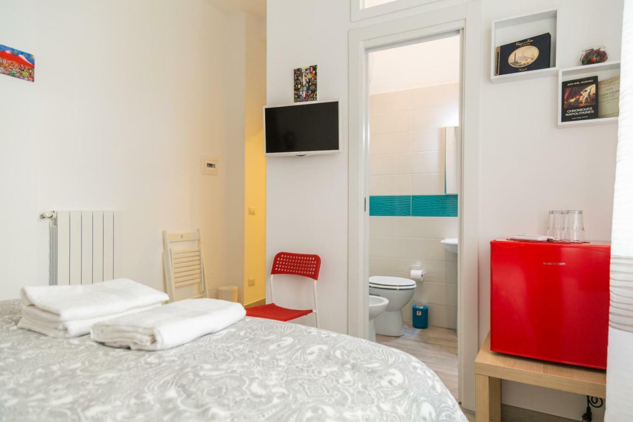 Ferienwohnung Dimora Della Scorziata Neapel Exterior foto